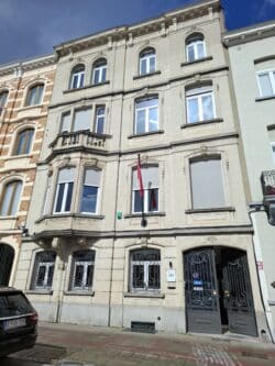 1000126915 bâtiment